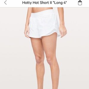 white lululemon shorts size 0 4.0”
